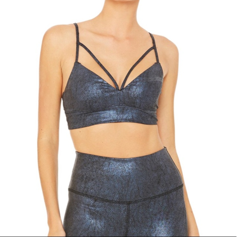 Alo Yoga Spotlight sports bra